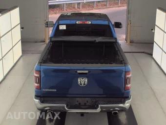 2019 Ram 1500 Laramie Crew Cab Medium Bed - miniatura 5