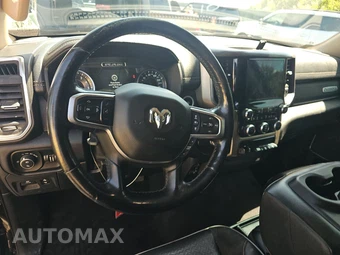 2019 Ram 1500 Laramie Crew Cab Short Bed - miniatura 10