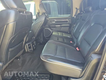 2019 Ram 1500 Laramie Crew Cab Short Bed - miniatura 13