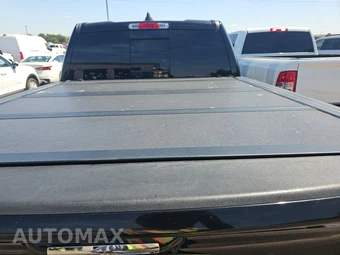 2019 Ram 1500 Laramie Crew Cab Short Bed - miniatura 16