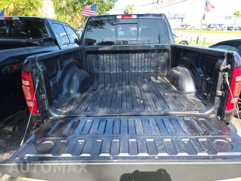 2019 Ram 1500 Laramie Crew Cab Short Bed - miniatura 14
