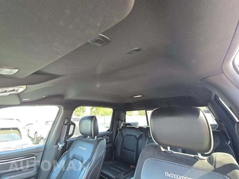2019 Ram 1500 Laramie Crew Cab Short Bed - miniatura 11