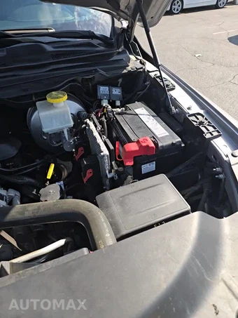 2019 Ram 1500 Laramie Crew Cab Short Bed - miniatura 27