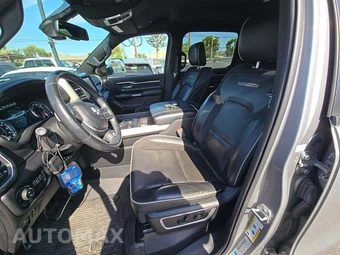 2019 Ram 1500 Laramie Crew Cab Short Bed - miniatura 6