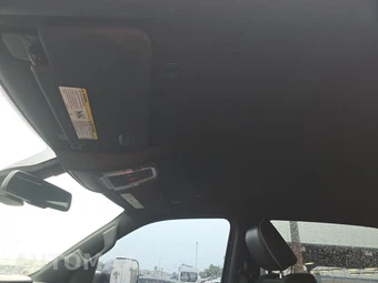 2019 Ram 1500 Laramie Crew Cab Short Bed - miniatura 17