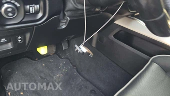 2019 Ram 1500 Laramie Crew Cab Short Bed - miniatura 18