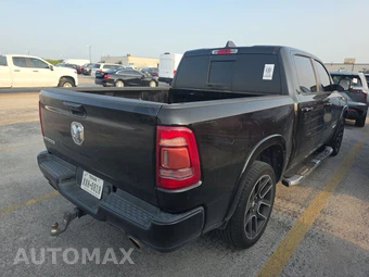 2019 Ram 1500 Laramie Crew Cab Short Bed - miniatura 4