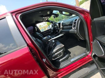 2019 Ram 1500 Laramie Crew Cab Short Bed - miniatura 18