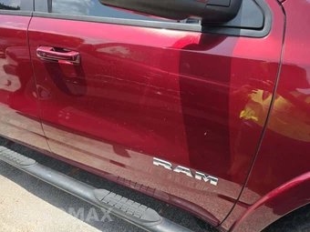 2019 Ram 1500 Laramie Crew Cab Short Bed - miniatura 25