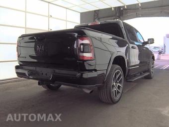 2019 Ram 1500 Laramie Crew Cab Short Bed - miniatura 5