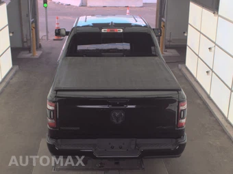 2019 Ram 1500 Laramie Crew Cab Short Bed - miniatura 6