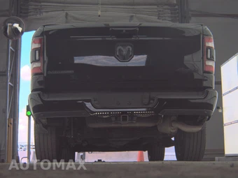 2019 Ram 1500 Laramie Crew Cab Short Bed - miniatura 7