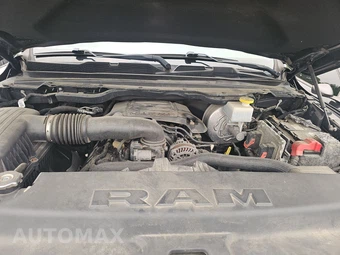 2019 Ram 1500 Laramie Crew Cab Short Bed - miniatura 15