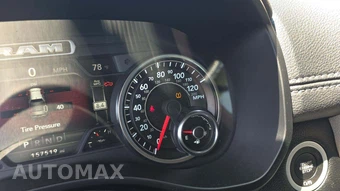 2019 Ram 1500 Laramie Crew Cab Short Bed - miniatura 24