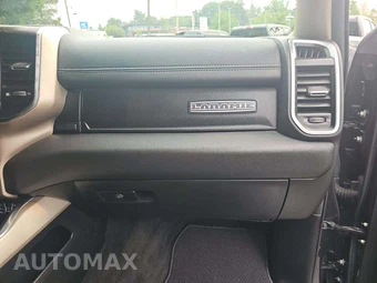 2019 Ram 1500 Laramie Crew Cab Short Bed – miniatura 16
