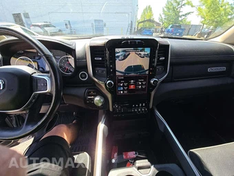 2019 Ram 1500 Laramie Crew Cab Short Bed - miniatura 10