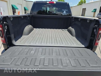 2019 Ram 1500 Laramie Crew Cab Short Bed - miniatura 11