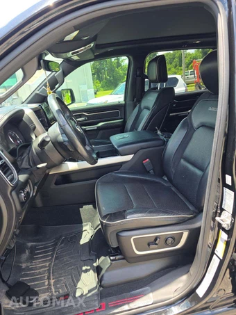 2019 Ram 1500 Laramie Crew Cab Short Bed - miniatura 3