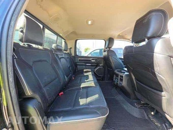 2019 Ram 1500 Laramie Crew Cab Short Bed – miniatura 17