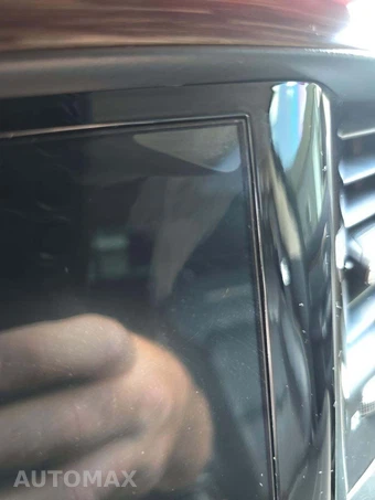 2019 Ram 1500 Laramie Crew Cab Short Bed - miniatura 21