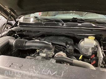 2019 Ram 1500 Laramie Crew Cab Short Bed - miniatura 12