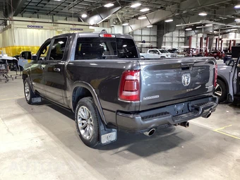 2019 Ram 1500 Laramie Crew Cab Short Bed - miniatura 3
