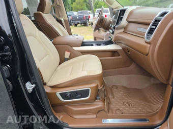 2019 Ram 1500 Laramie Crew Cab Short Bed - miniatura 15