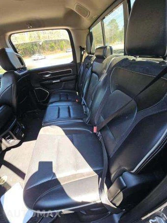 2019 Ram 1500 Laramie Crew Cab Short Bed - miniatura 13