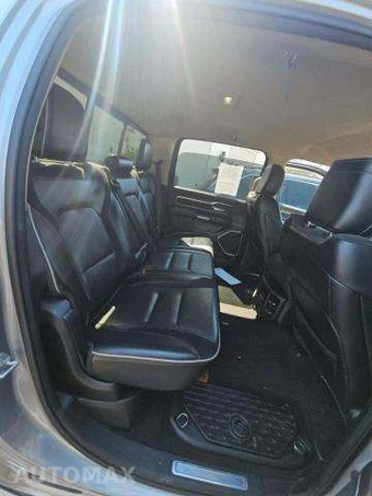 2019 Ram 1500 Laramie Crew Cab Short Bed - miniatura 16
