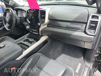 2019 Ram 1500 Laramie Crew Cab Short Bed - miniatura 19
