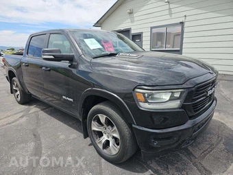 2019 Ram 1500 Laramie Crew Cab Short Bed - miniatura 4