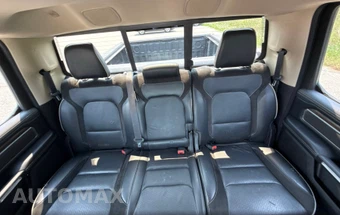 2019 Ram 1500 Laramie Crew Cab Short Bed - miniatura 14