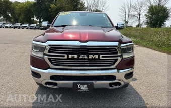 2019 Ram 1500 Laramie Crew Cab Short Bed - miniatura 2