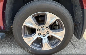 2019 Ram 1500 Laramie Crew Cab Short Bed - miniatura 28