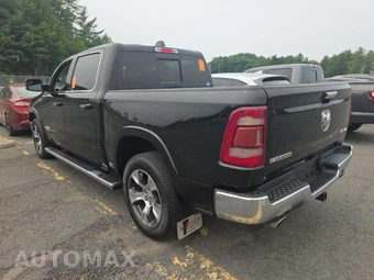 2019 Ram 1500 Laramie Crew Cab Short Bed - miniatura 2