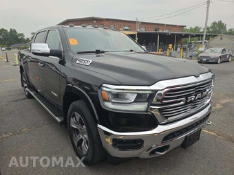 2019 Ram 1500 Laramie Crew Cab Short Bed - miniatura 4