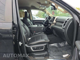 2019 Ram 1500 Laramie Crew Cab Short Bed - miniatura 18