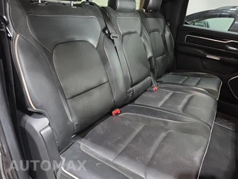 2019 Ram 1500 Laramie Crew Cab Short Bed - miniatura 15