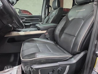 2019 Ram 1500 Laramie Crew Cab Short Bed - miniatura 7