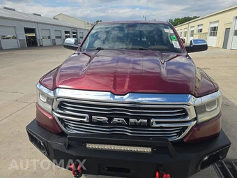 2019 Ram 1500 Laramie Crew Cab Short Bed - miniatura 2