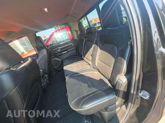 2019 Ram 1500 Laramie Crew Cab Short Bed – miniatura 13