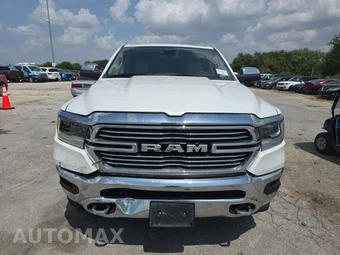 2019 Ram 1500 Laramie Crew Cab Short Bed - miniatura 2