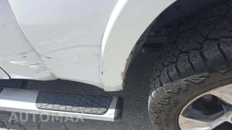 2019 Ram 1500 Laramie Crew Cab Short Bed - miniatura 32