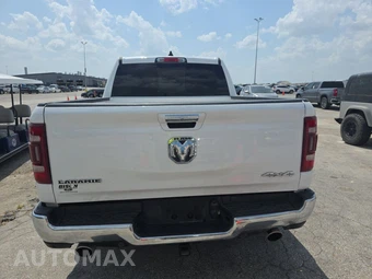 2019 Ram 1500 Laramie Crew Cab Short Bed - miniatura 5