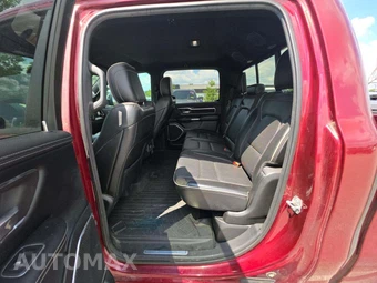 2019 Ram 1500 Laramie Crew Cab Short Bed - miniatura 13