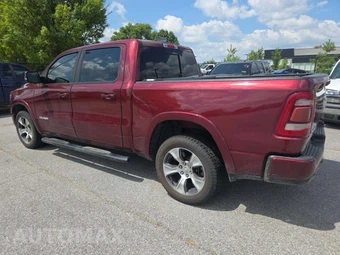 2019 Ram 1500 Laramie Crew Cab Short Bed - miniatura 2