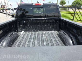 2019 Ram 1500 Laramie Crew Cab Short Bed - miniatura 14