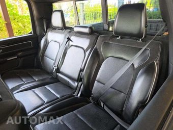 2019 Ram 1500 Laramie Crew Cab Short Bed - miniatura 13