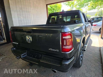 2019 Ram 1500 Laramie Crew Cab Short Bed - miniatura 3