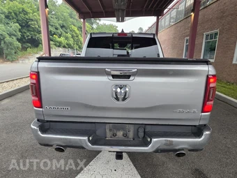2019 Ram 1500 Laramie Crew Cab Short Bed - miniatura 19